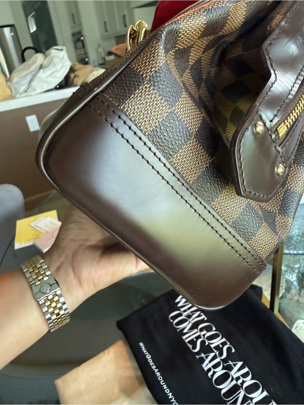 Louis Vuitton
Damier Ebene Knightbridge Handbag - Picture 6 of 12